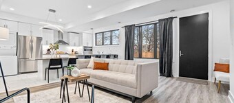 RentX|Suite Dreams - Downtown/Parking/Wi-Fi/2Bed