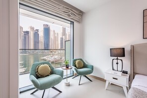 Interior - Modern 2BR in VIDA Residences Dubai Marina by Deluxe Holiday Homes (Dubai)