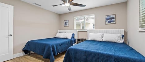 2 bedrooms, iron/ironing board, travel cot, WiFi