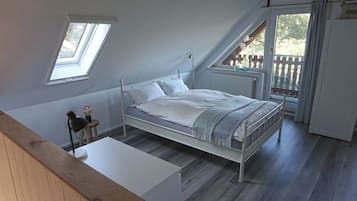 1 Schlafzimmer, Reisekinderbett, kostenloses WLAN, Bettwäsche