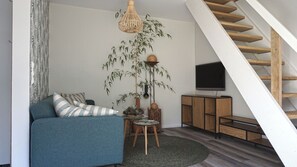 Télévision, chaîne hi-fi