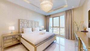 2 Schlafzimmer, Schreibtisch, Bügeleisen/Bügelbrett, WLAN