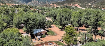 Town & Country Cottages