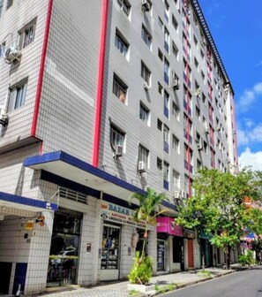 Exterior - Complete Apartment in Sao Vicente 5 minutes from the Beach on Foot (Centro São Vicente)