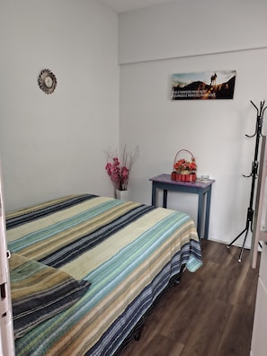 2 soverom, strykejern/-brett, wi-fi (inkludert) og rullestolvennlig