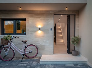 Villa (Four Bedroom Villa with Pool) | Ăquipement de lâhĂ©bergement