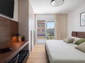 Villa (Four Bedroom Villa with Pool) | 4 bedrooms, cribs/infant beds, free WiFi - Villa Prima Lux (Kastela)