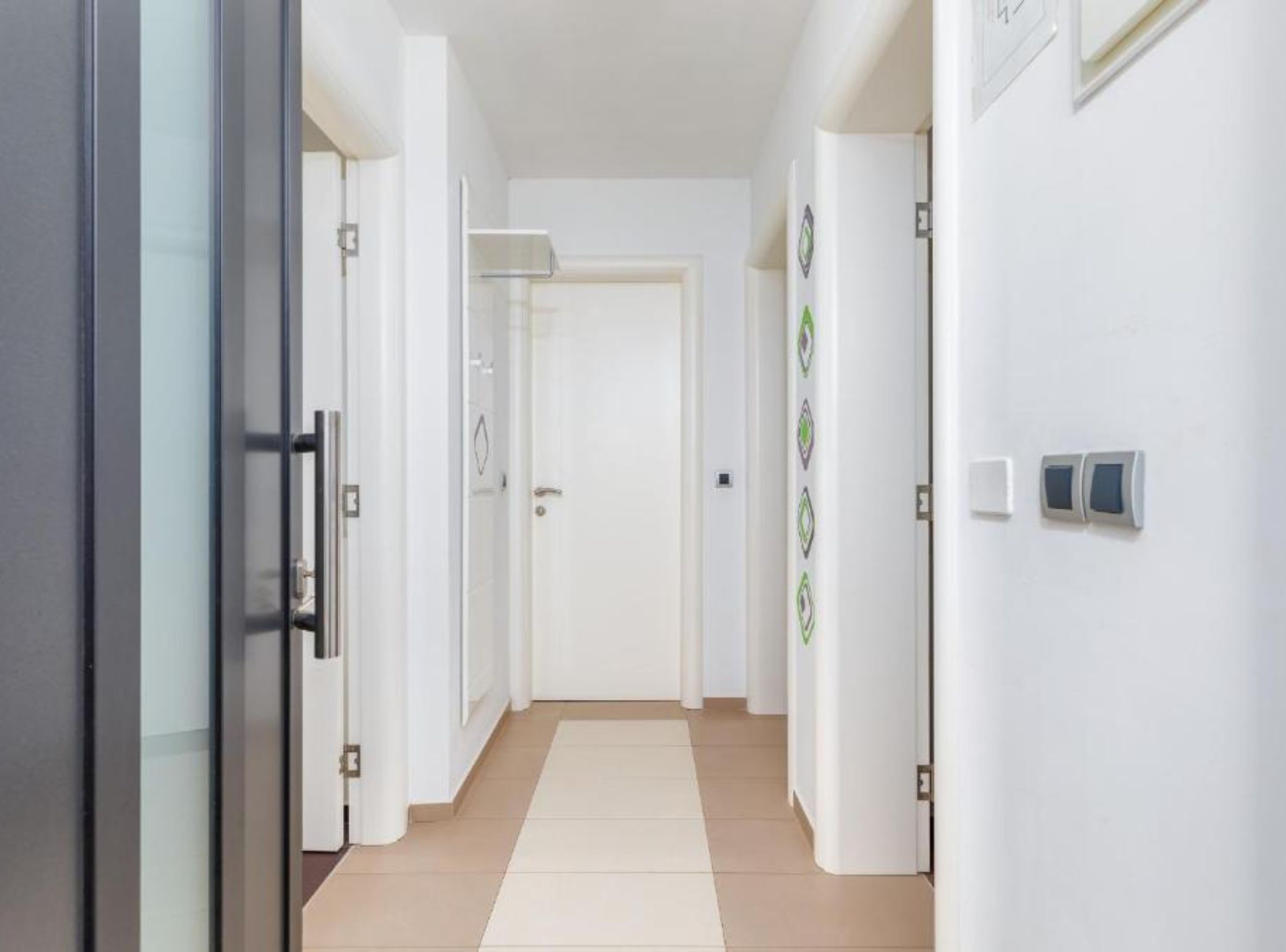 Villa (Four bedroom villa) | Sala de estar | Televisión de pantalla plana de 32 pulgadas con canales por satélite