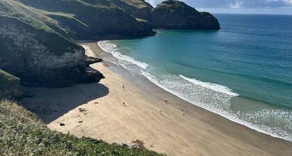 Tregrylls Barton a Stunning & Stylish Cornish Barn Retreat