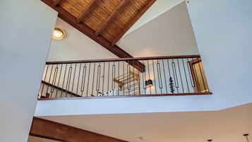 Townhome | Living area
