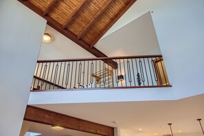 Townhome | Living area
