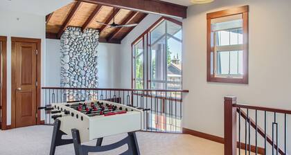 365 Moonshine Crescent by Okanagan Premier