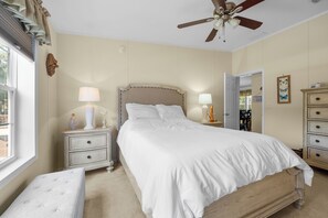 3 makuuhuonetta, silitysrauta/-lauta, internet, vuodevaatteet