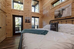 2 chambres, bureau, fer et planche à repasser, Wi-Fi gratuit