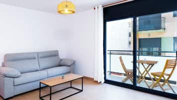 Apartemen, balkon, pemandangan kota | Area keluarga