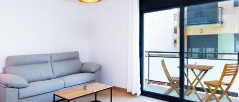 Appartement, balcon, vue sur la ville | Aire de séjour
