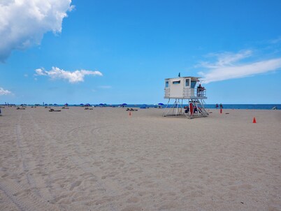 4BR 2BA Near Beach Perfect For Familes