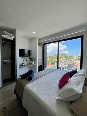 1 bedroom, WiFi, bed sheets - New Studio p/3, pool, near the beach+5th Av. (Playa del Carmen)