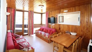 Interior - 200m from ski slopes, 2nd floor, terrace, balcony, tv, ski locker, 37m², Tignes (Tignes)