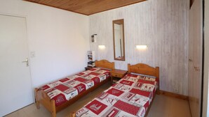 1 bedroom, WiFi - 200m from ski slopes, 2nd floor, terrace, balcony, tv, ski locker, 37m², Tignes (Tignes)