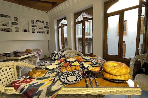 Free daily local cuisine breakfast