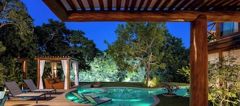 Luxury house in the best condominium in Praia do Forte