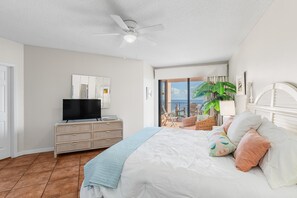 公寓客房, 多張床 (Four Seasons 704W) | 2 間臥室