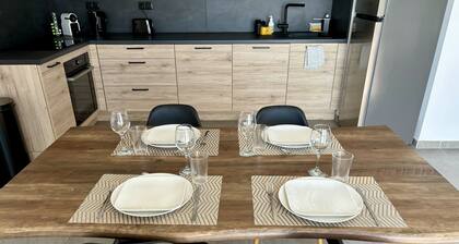 Air-conditioned Apartment with terrace