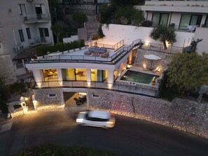 Exterior - Villa Ada: Elegant Villa with Private Pool & Mount Etna Views (Taormina)