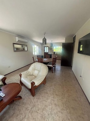 3 habitaciones y caja de seguridad en la habitación