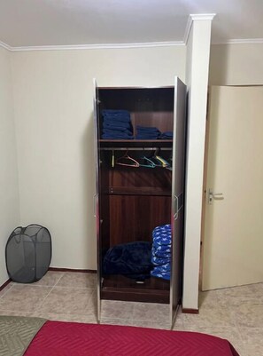 3 habitaciones y caja de seguridad en la habitación 