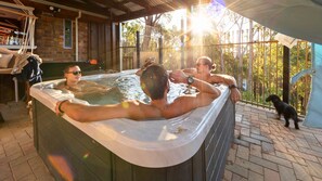 Bain à remous extérieur