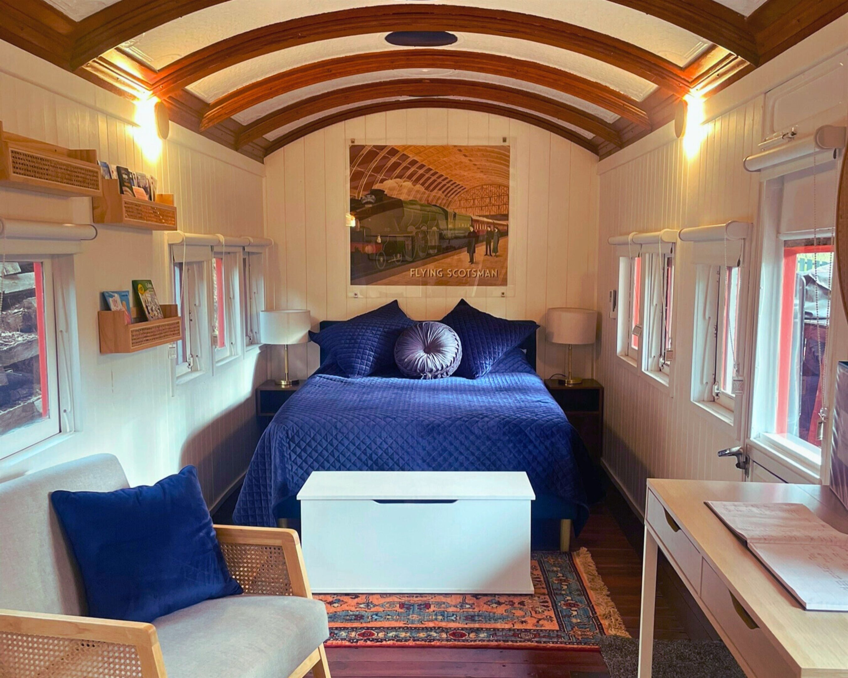 2 Schlafzimmer, Schreibtisch, Reisekinderbett, kostenloses WLAN