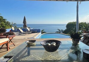 Exterior - Lujosa Casa de 4 Recámaras con Alberca (Santa María Huatulco)