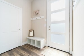 Interior - Welcoming Modern Cabin: Free Resort Shuttle right outside! (Fraser)