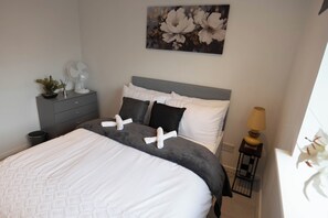 Appartement | 1 slaapkamer, een strijkplank/strijkijzer, gratis wifi, beddengoed