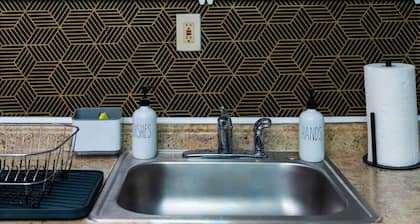 PTR | Charming Apt - N Buffalo near Falls & Parks!