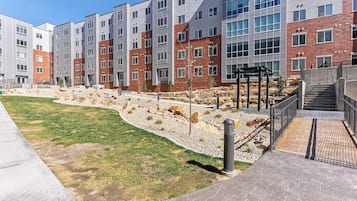 1 多间卧室、熨斗/熨衣板、WiFi