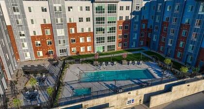 King bed - Hot Tub - Mins to City Center - Gym