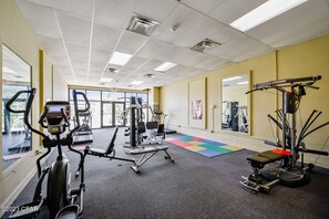 Fitness facility - Panama City Beach Gulf Front condo at the fabulous Sunbird! Clean and comfy! (Panama City Beach)