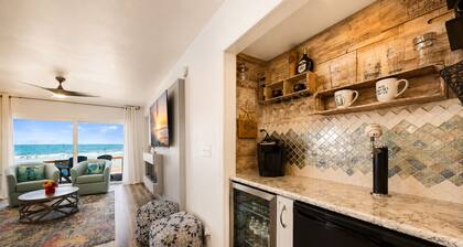 Terra Viva Beach Front Unit #1 Melbourne - Direct Beach Access