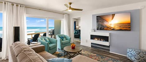 Smart TV, fireplace