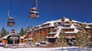 Exterior - Marriott Timber Lodge South Tahoe
One Bedroom Nov 29 - Dec 6    (South Lake Tahoe)