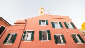 Front of property - Mirabel Apartments (Moneglia)
