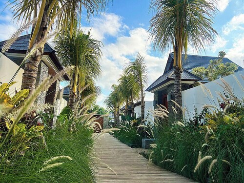 Muzeum Villas: 2 Bedrooms, 2 Bathroom, Wi-Fi, Kitchen, Private Pool