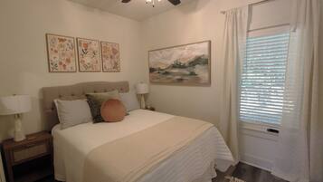 1 chambre, fer et planche Ă repasser, Wi-Fi, draps fournis