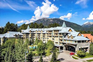 Exterior - Mountain View Studio in Whistler Village - Unit 430 (Whistler)
