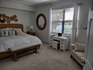 3 Schlafzimmer, Zimmersafe, Schreibtisch, Bügeleisen/Bügelbrett