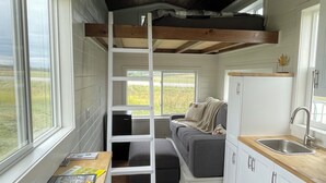 Deluxe Mobile Home, Mountain View
