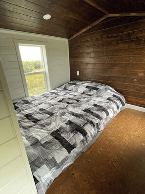 Deluxe Mobile Home, Mountain View | 2 bedrooms